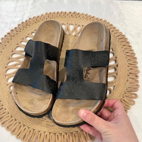 Betula Birkenstock Floral Etched Detail Black Slide Velcro Sandals Size 42 - Picture 2 of 10